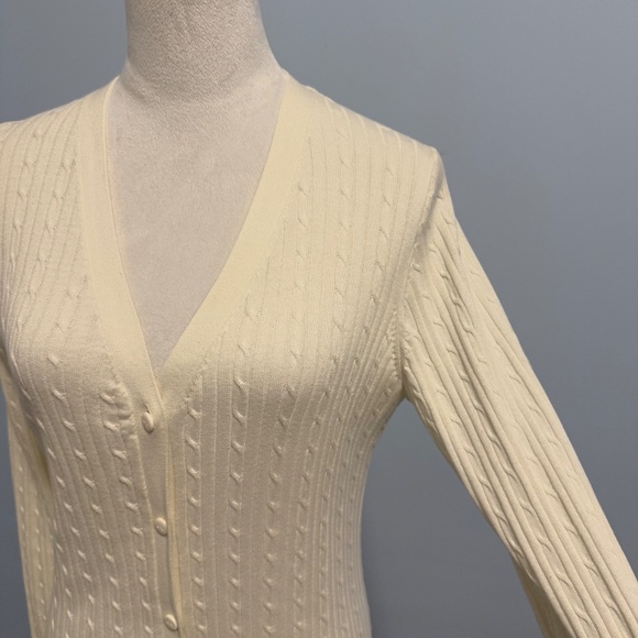 Tommy Hilfiger Women’s Long Sleeve Cable Knit Button Down Cardigan Sweater Sz M - Picture 2 of 7